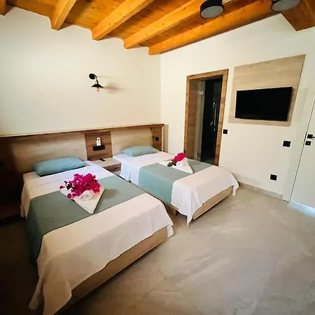 Dacron / Kalkan Hotel Kas